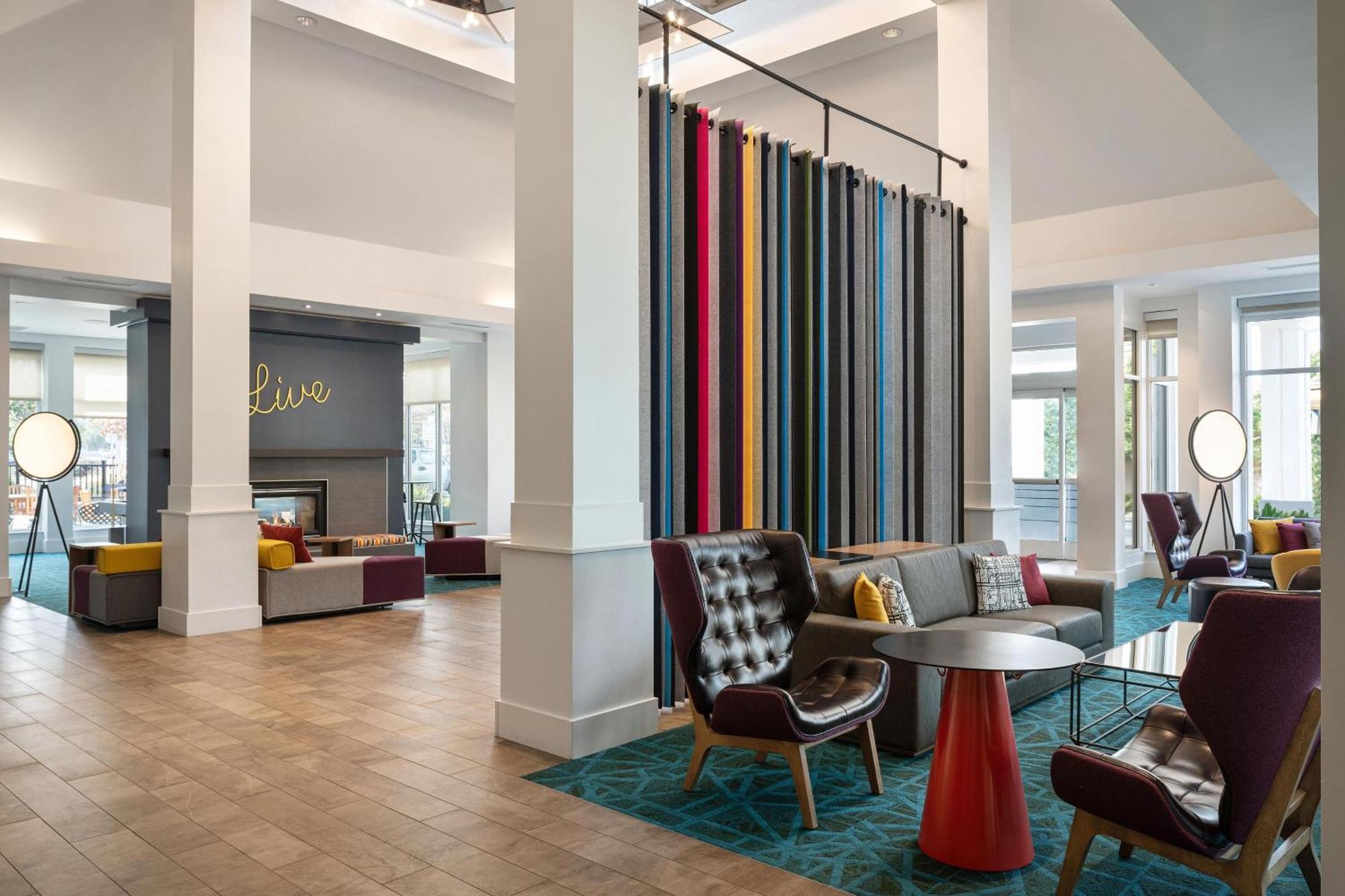Aloft Mountain View Hotel Kültér fotó